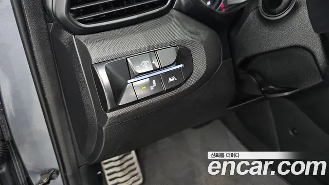 Hyundai Veloster 2020