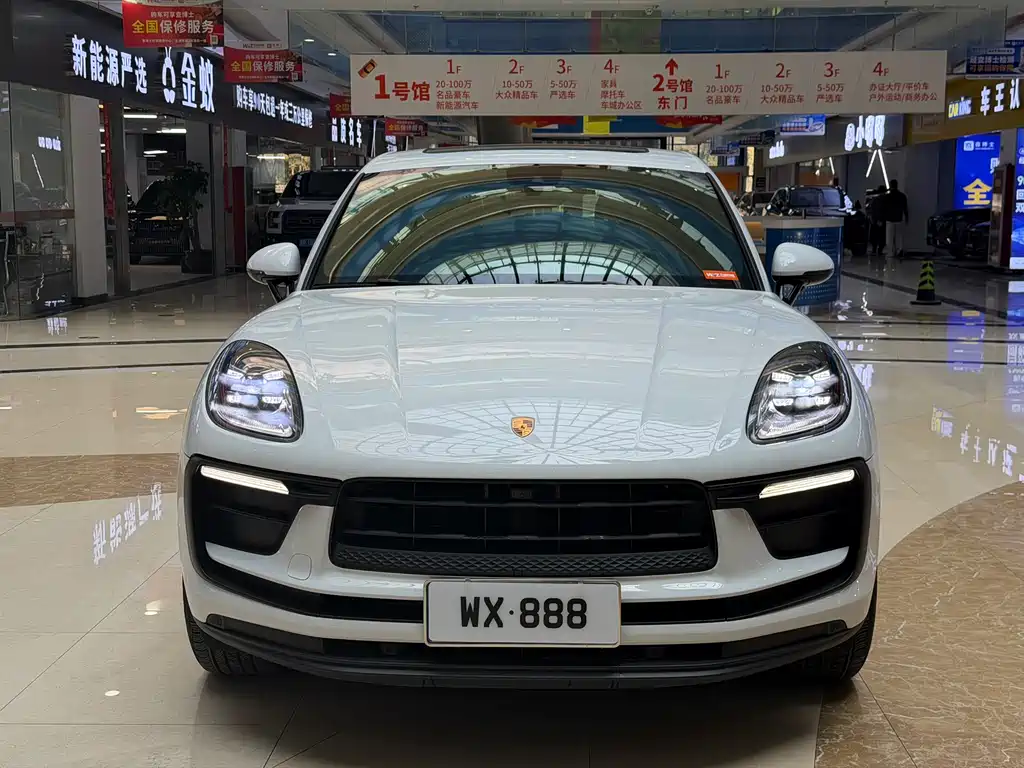 Porsche Macan 2023