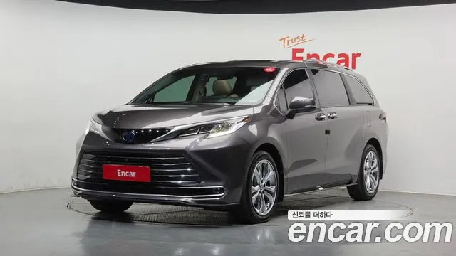 Toyota Sienna 2023