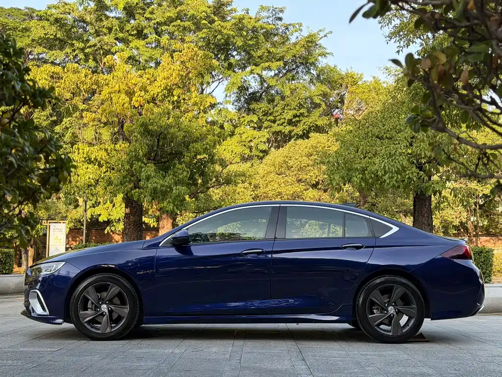 Buick Regal 2020