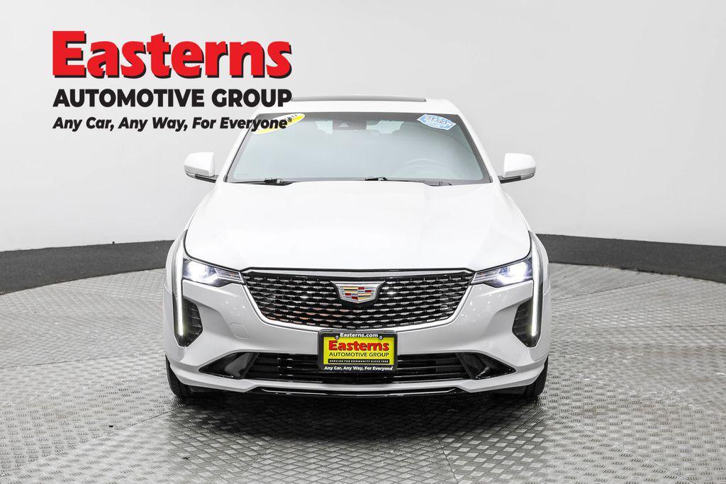 Cadillac CT4 2023