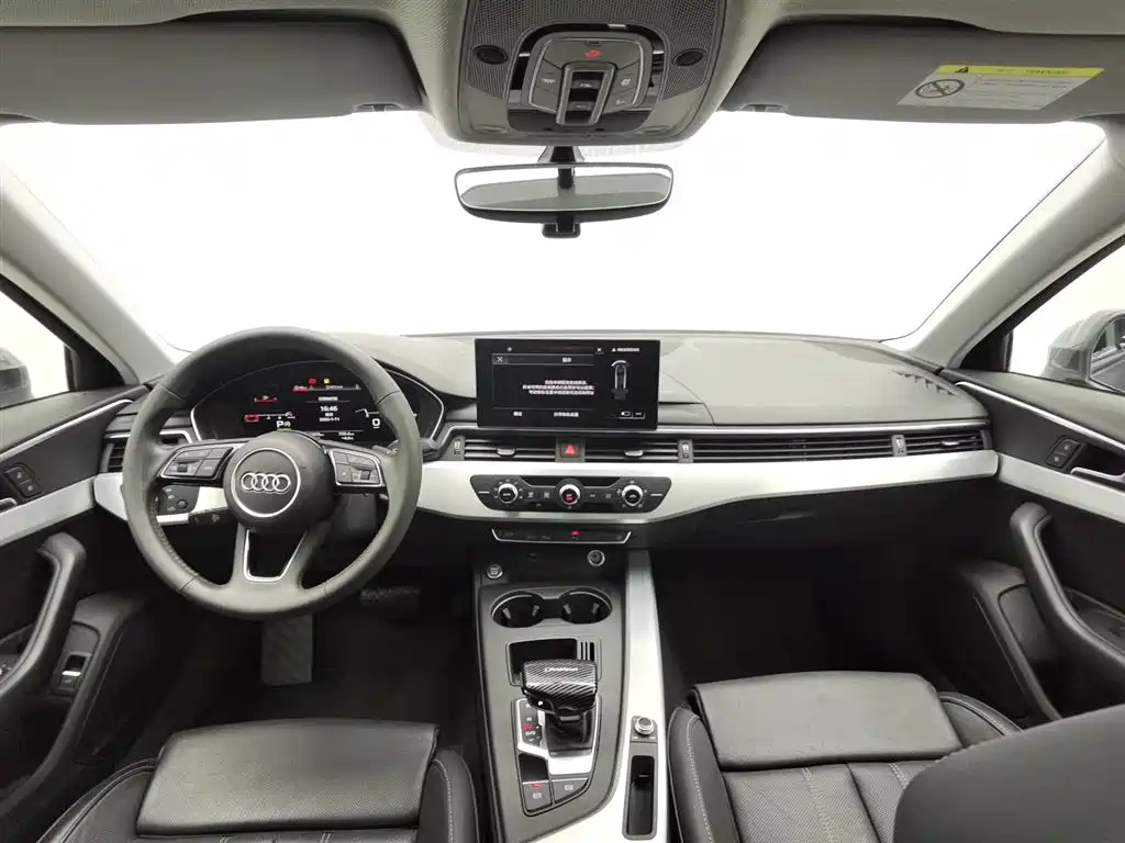 Audi A4 2021