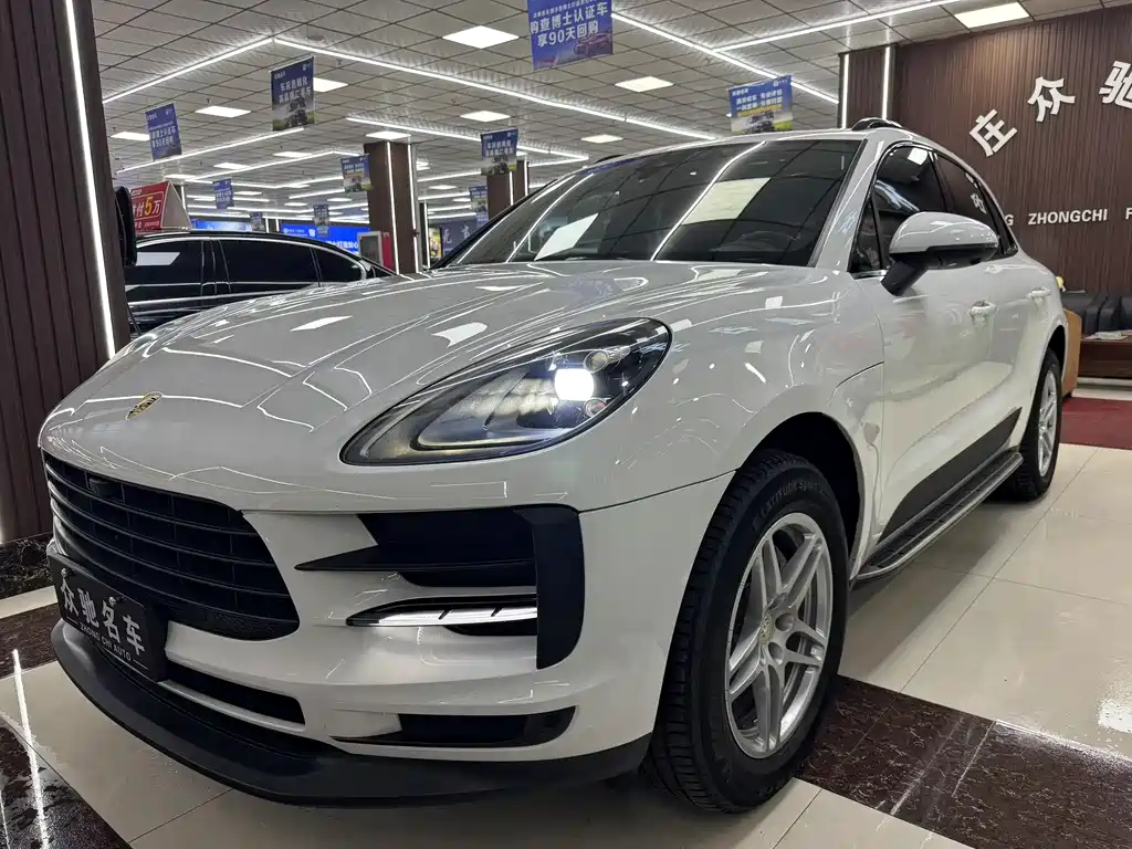 Porsche Macan 2020