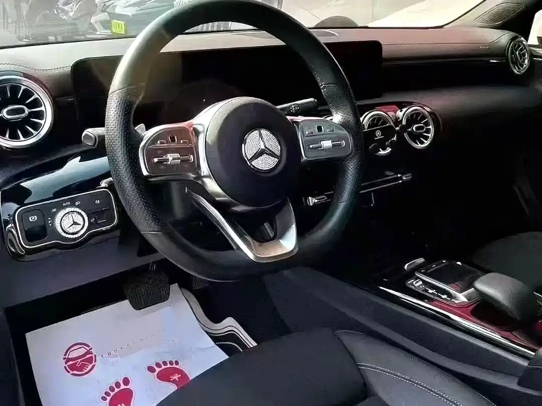 Mercedes-Benz A-Класс 2021