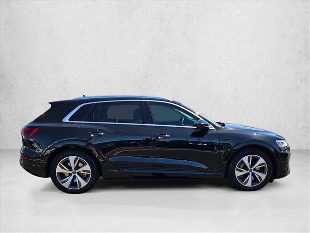 Audi Q8 e-tron 2024