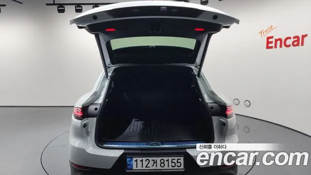 Porsche Cayenne 2020