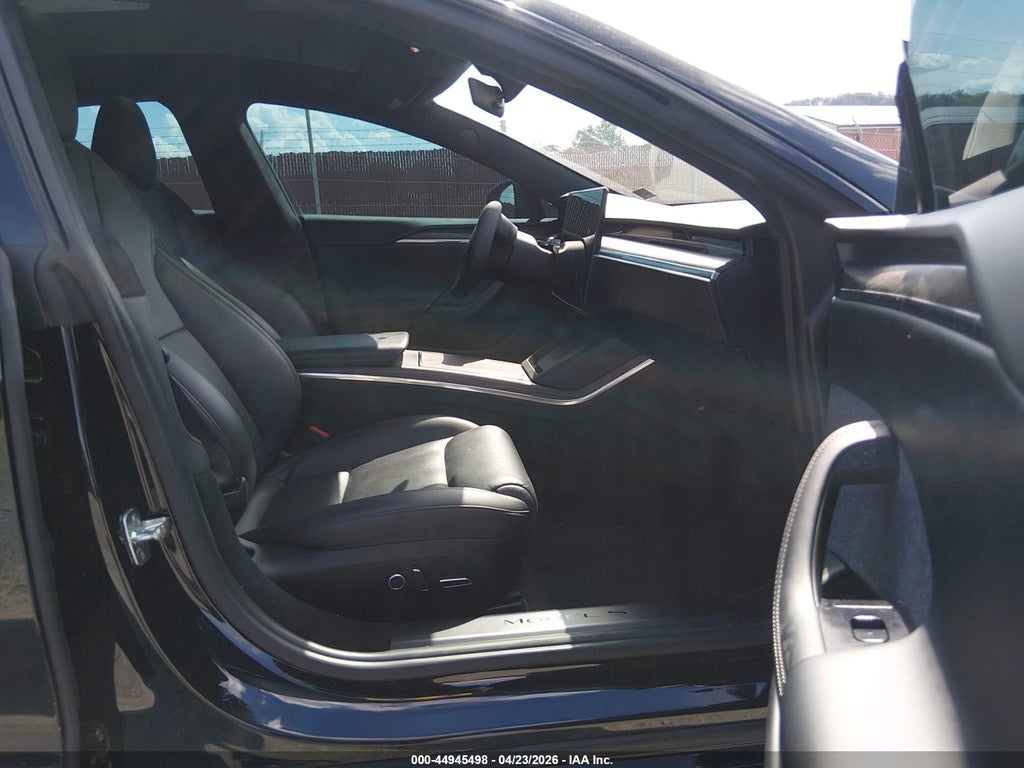 Tesla Model S 2021