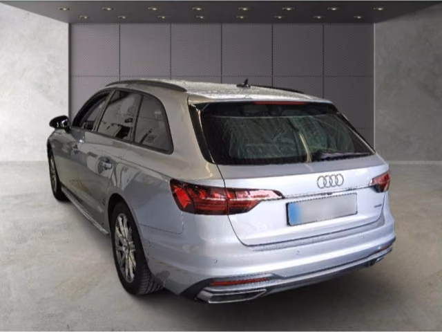 Audi A4 2023