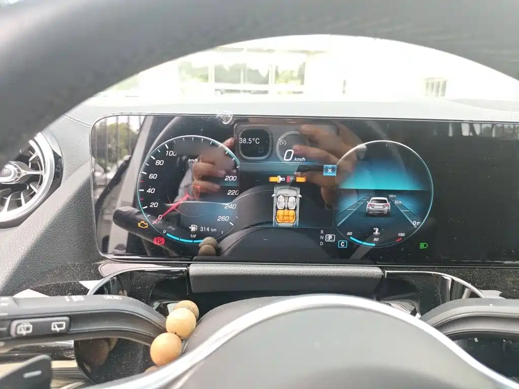 Mercedes-Benz GLA 2021