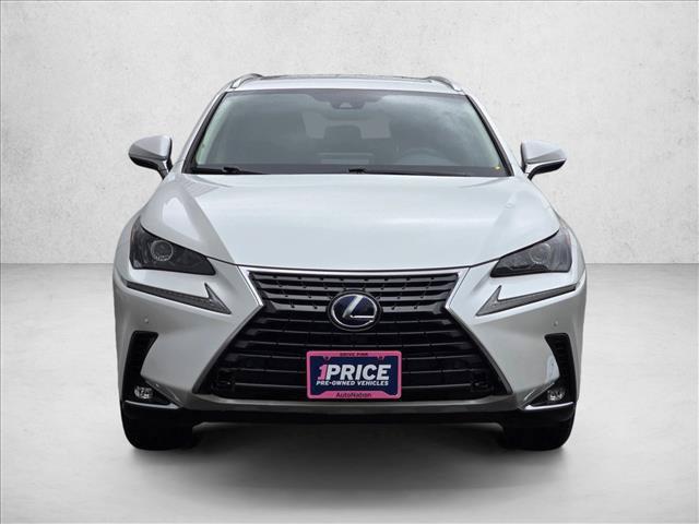 Lexus NX 2021
