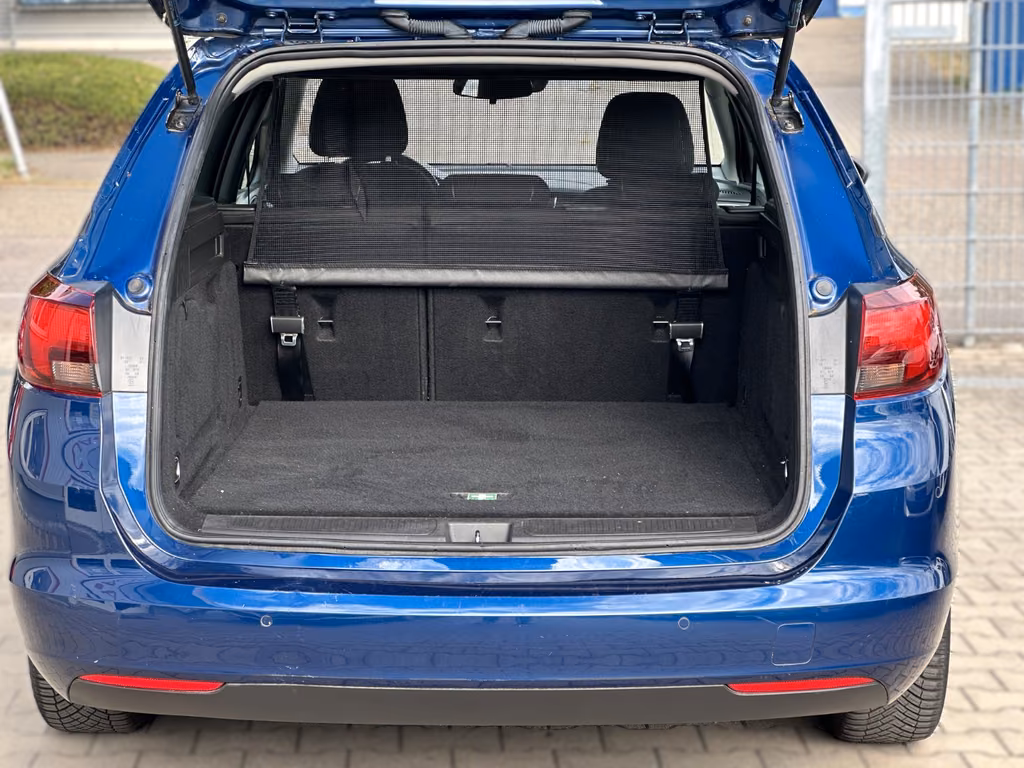 Opel Astra 2022