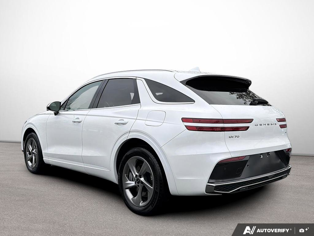 Genesis GV70 2026