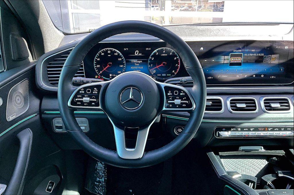 Mercedes-Benz GLS 450 2023
