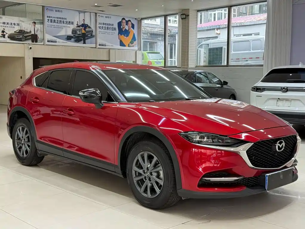 Mazda CX-4 2023