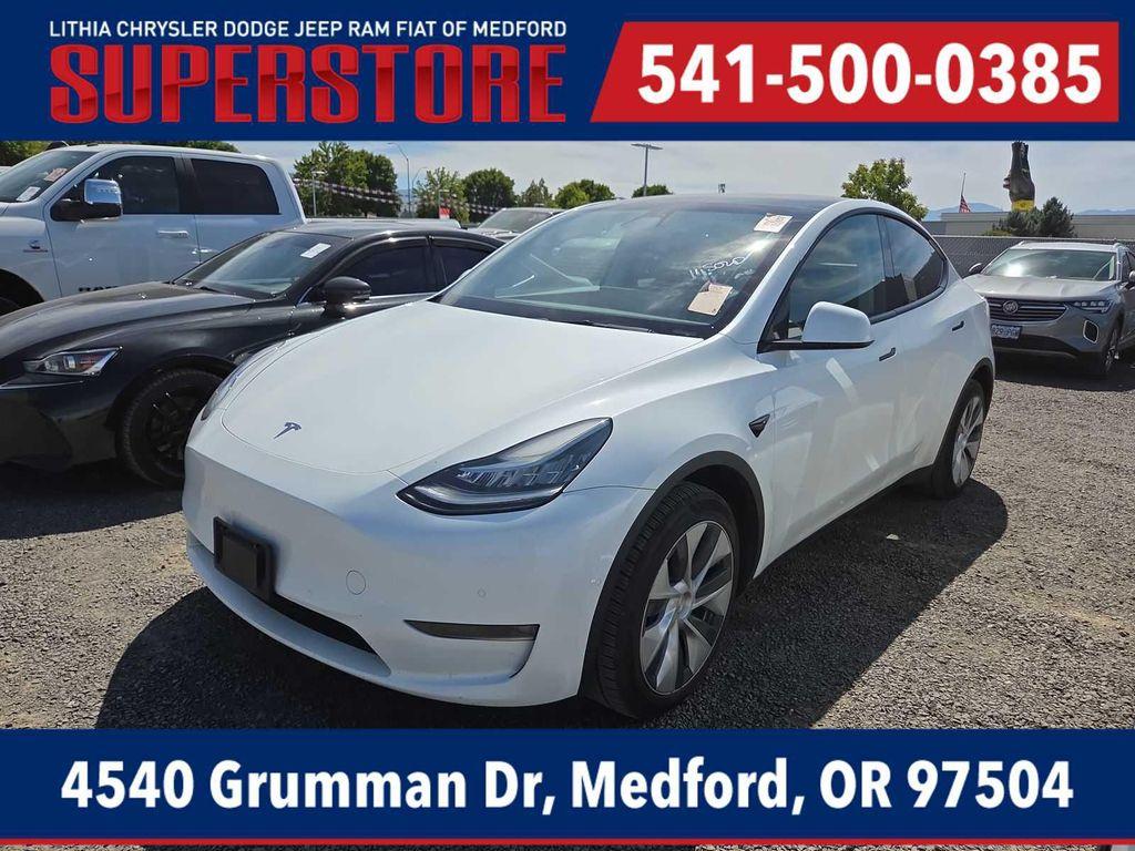 Tesla Model Y 2022