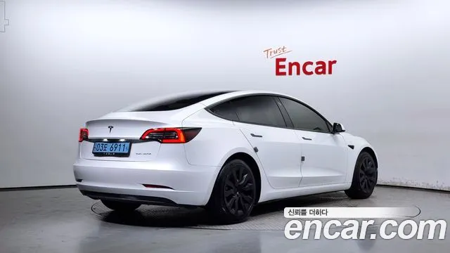 Tesla Model 3 2021