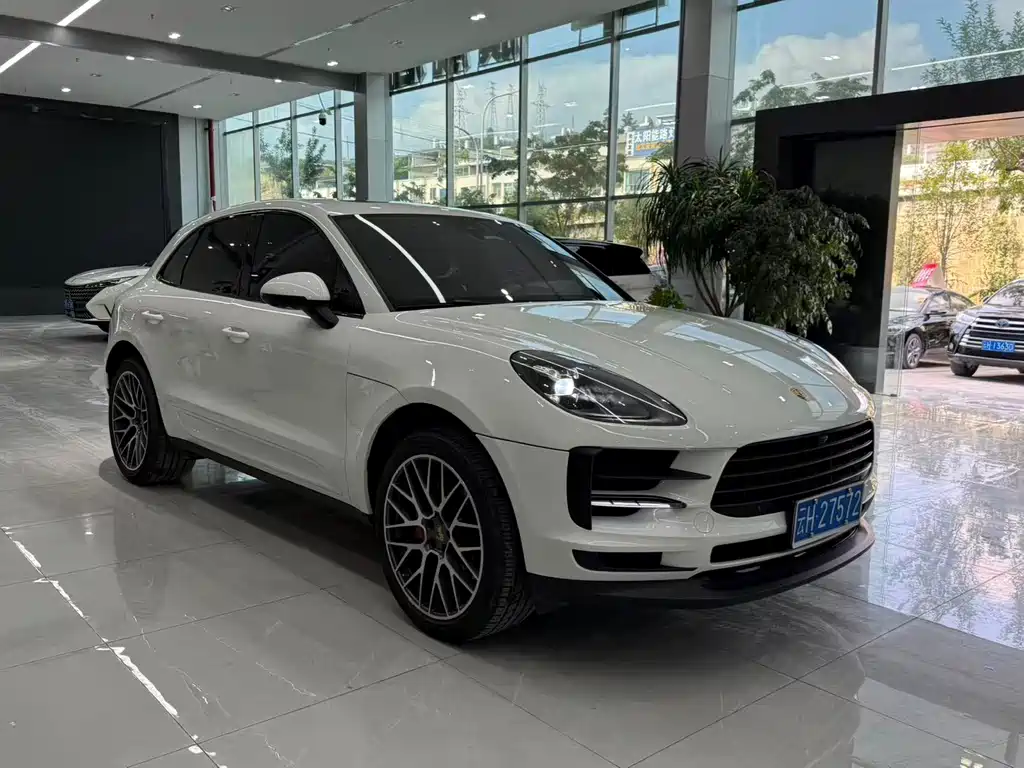 Porsche Macan 2020