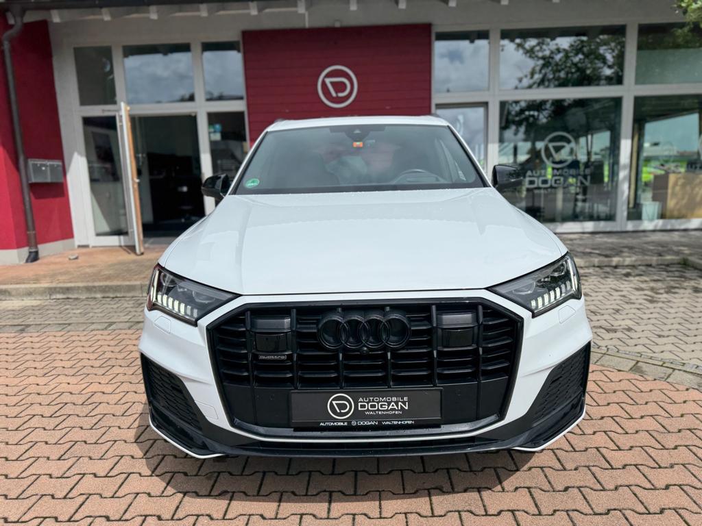 Audi Q7 2021