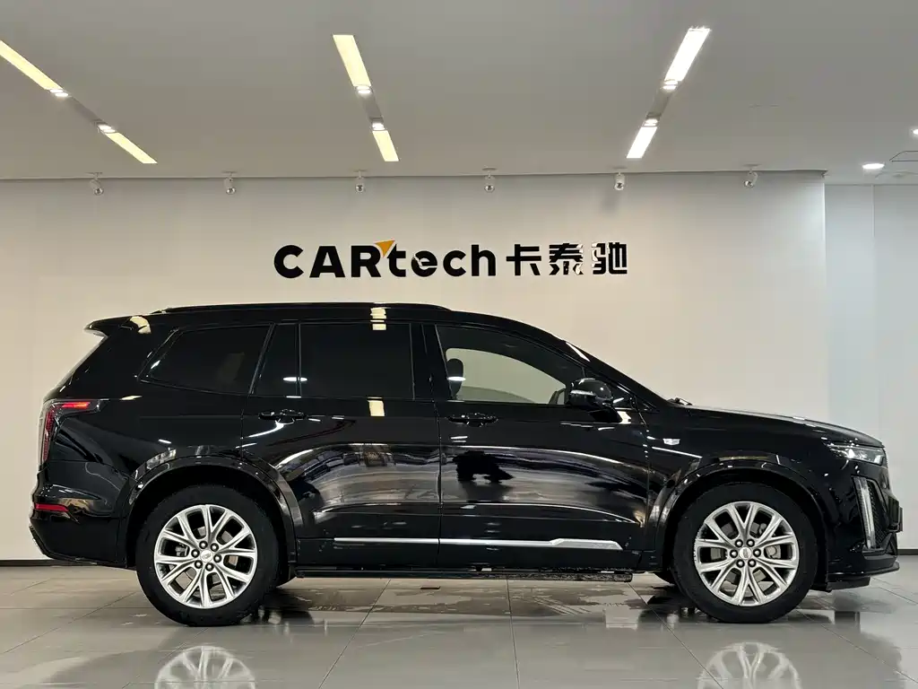 Cadillac XT6 2020
