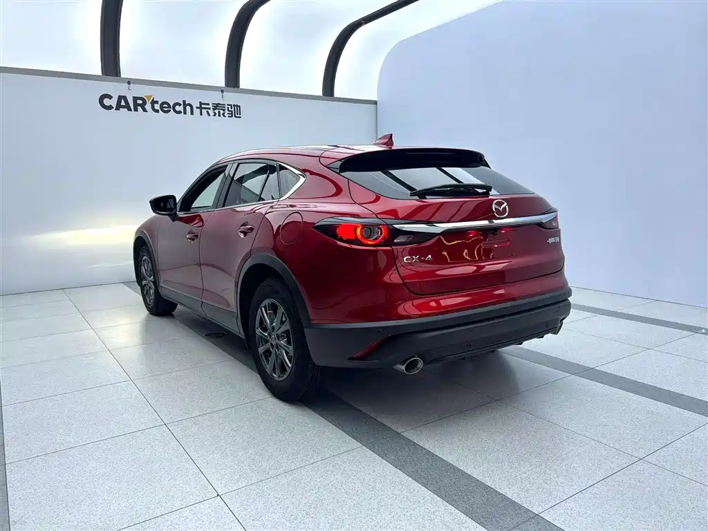 Mazda CX-4 2021