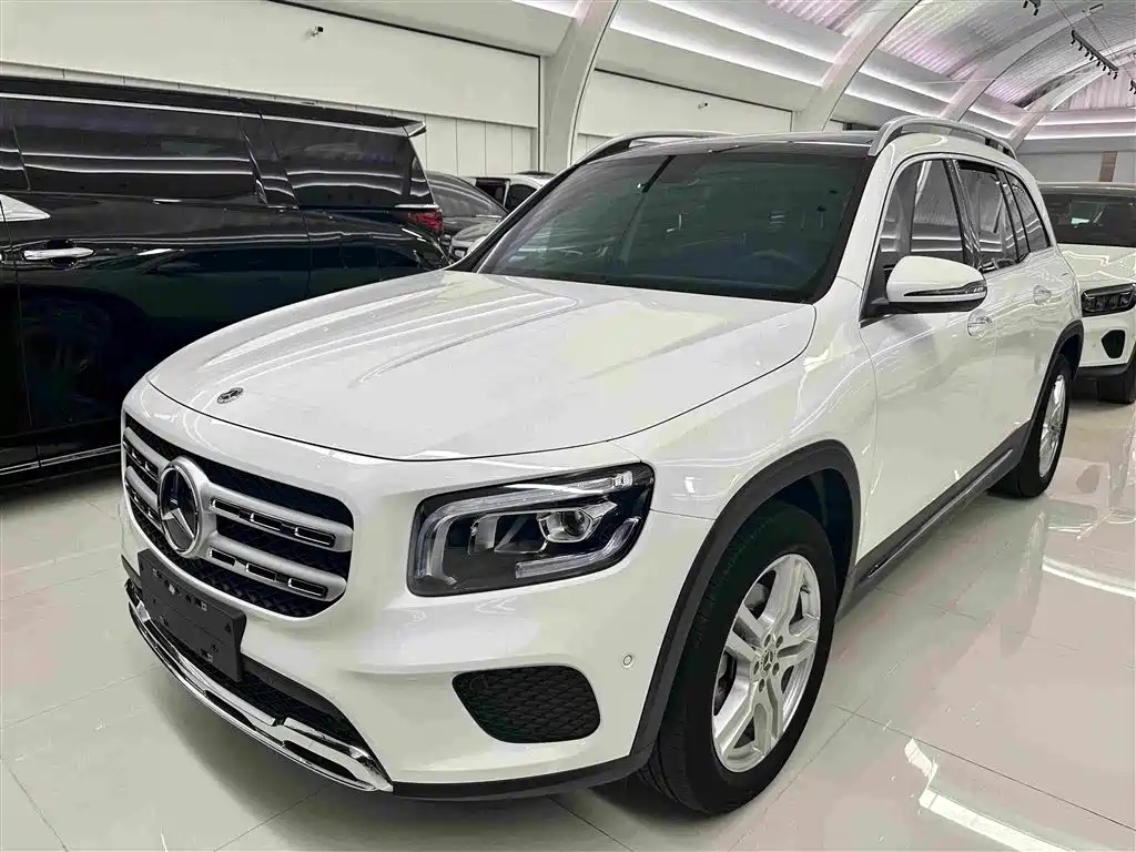 Mercedes-Benz GLB 2021