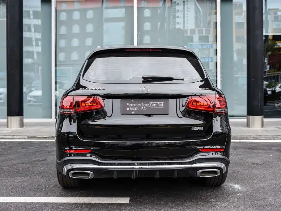 Mercedes-Benz GLC 2023