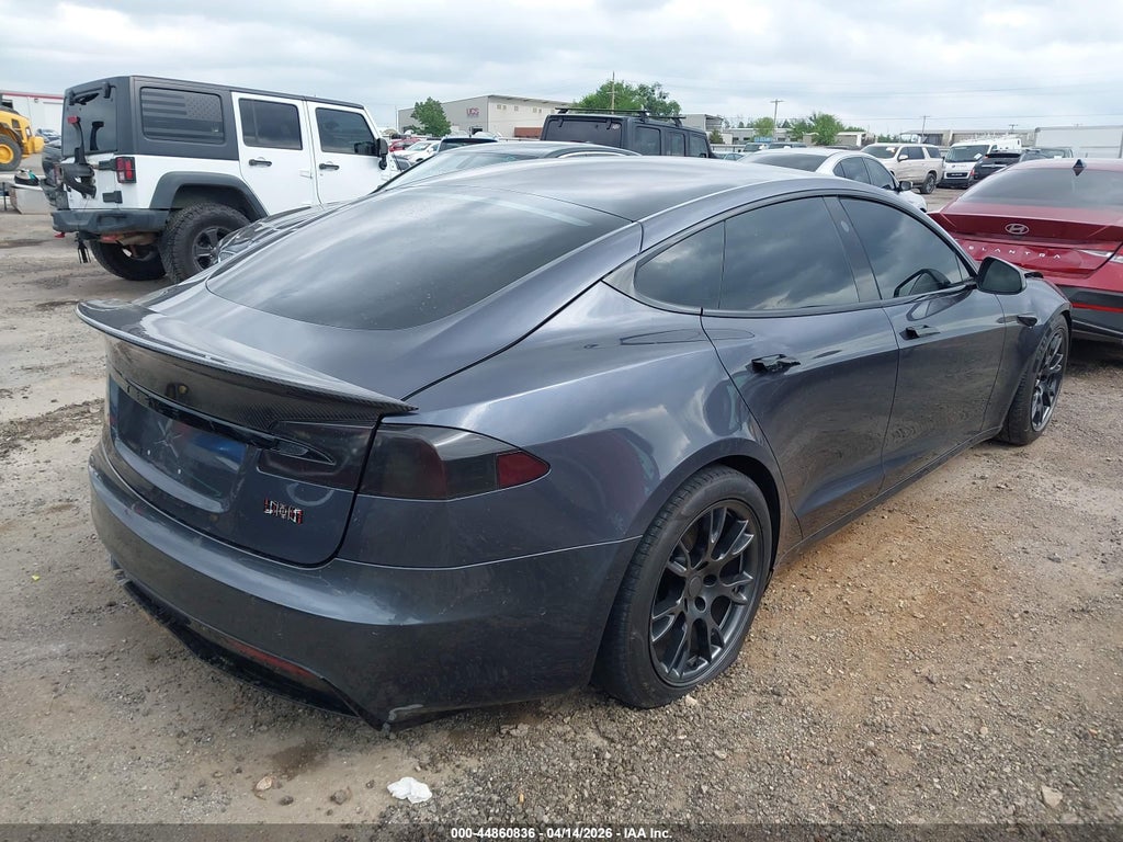 Tesla Model S 2021