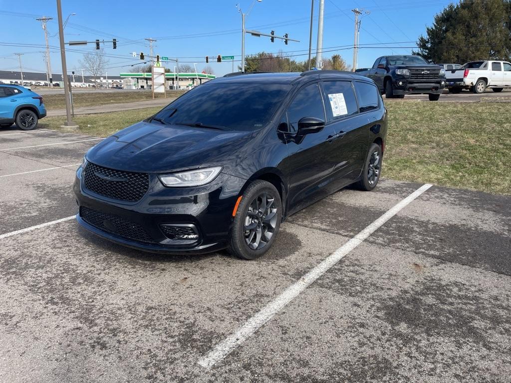 Chrysler Pacifica 2022