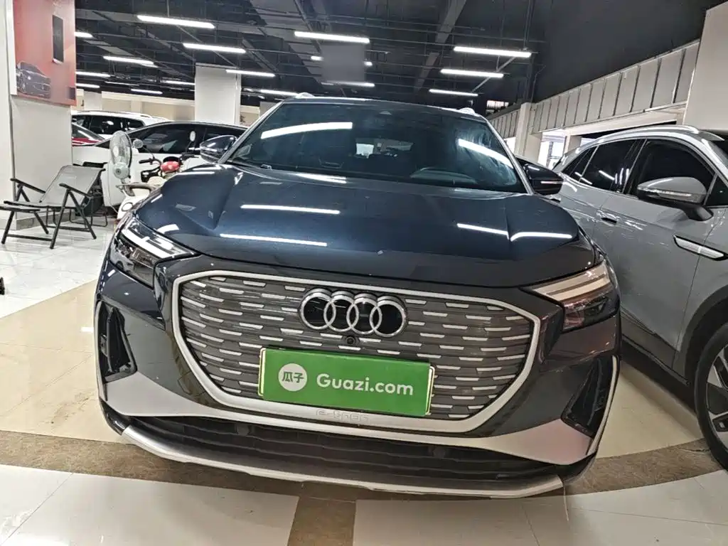 Audi Q4 e-tron 2023