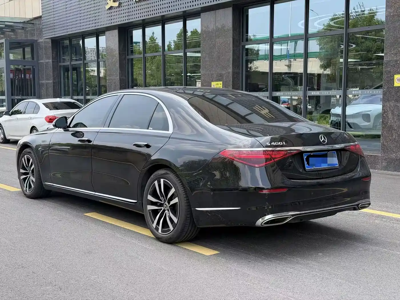 Mercedes-Benz S-Класс 2022