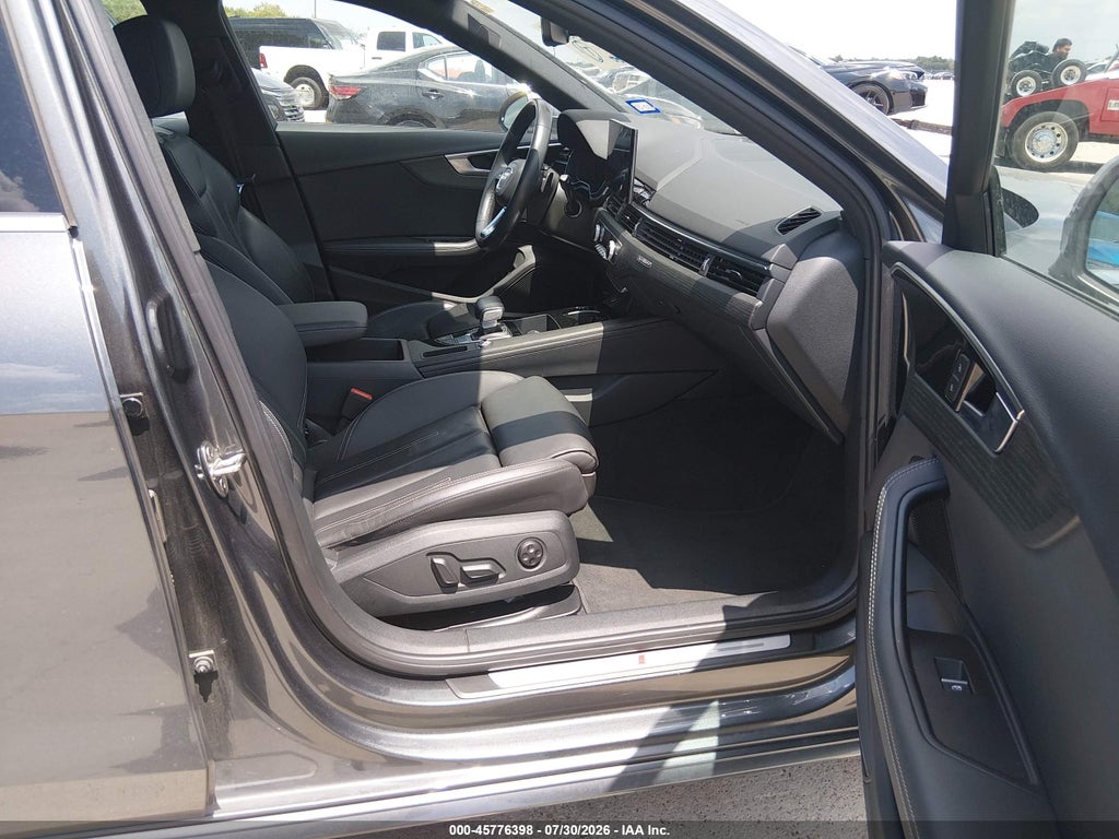 Audi A4 2024