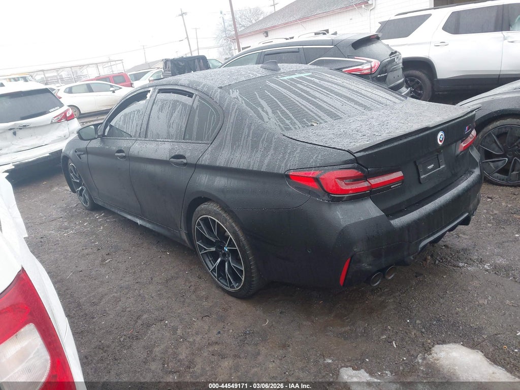 BMW M5 2021