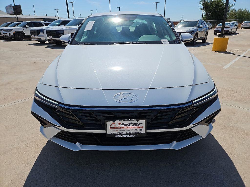 Hyundai Elantra 2026