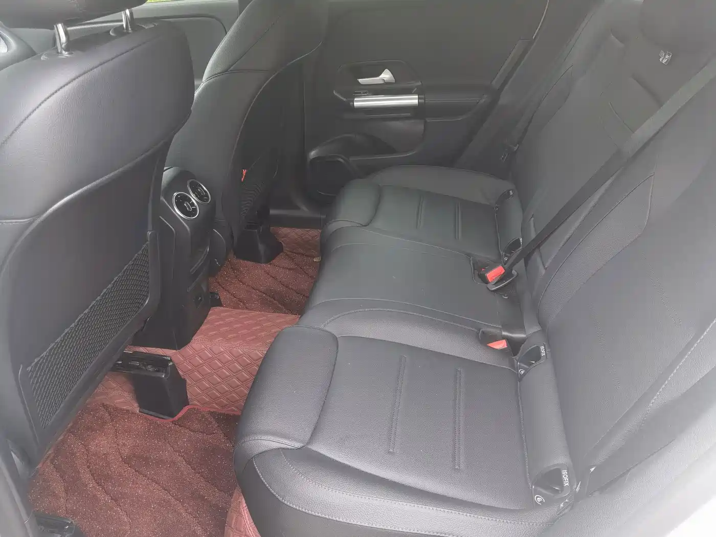 Mercedes-Benz GLA 2023