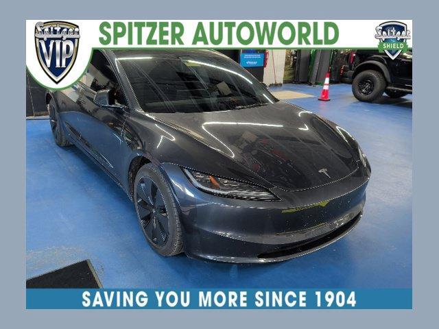 Tesla Model 3 2024