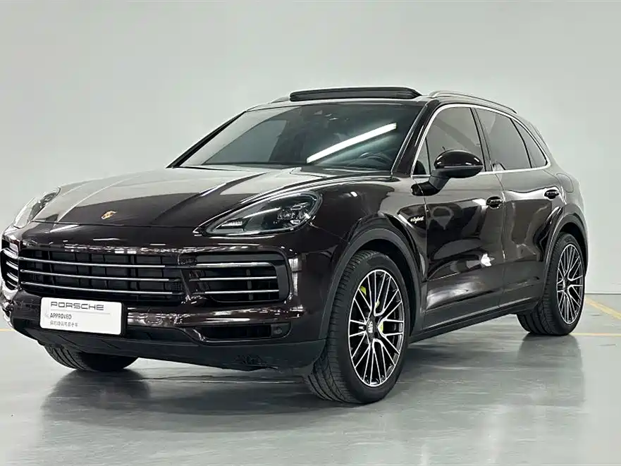 Porsche Cayenne 2021