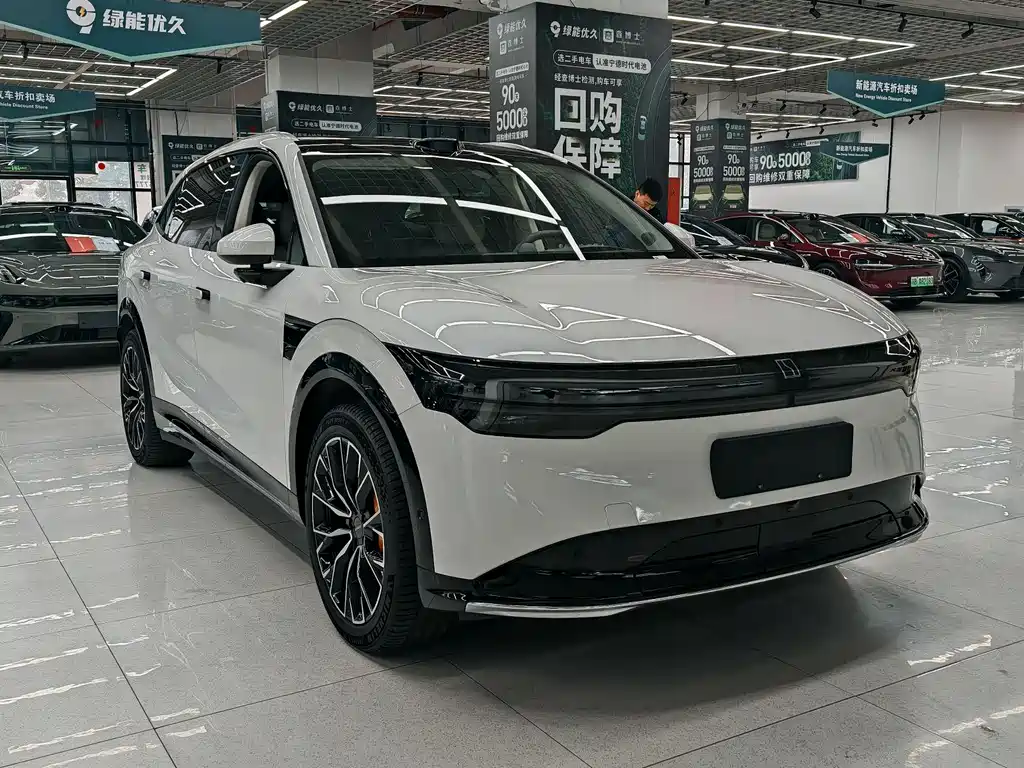 Zeekr 7X 2024