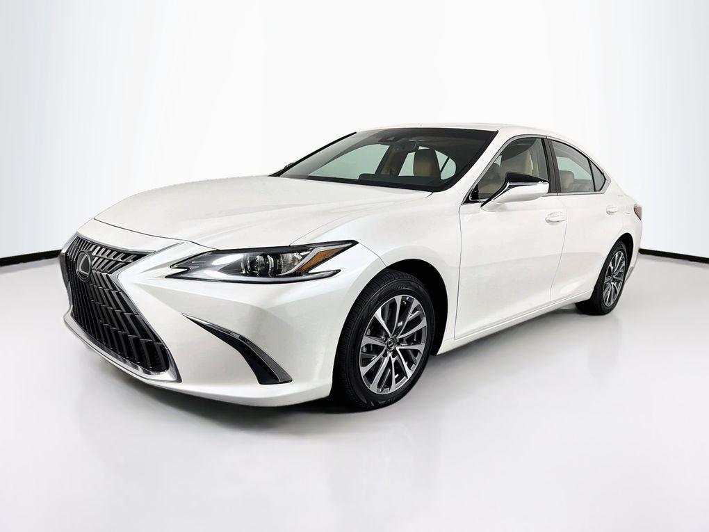 Lexus ES 2023