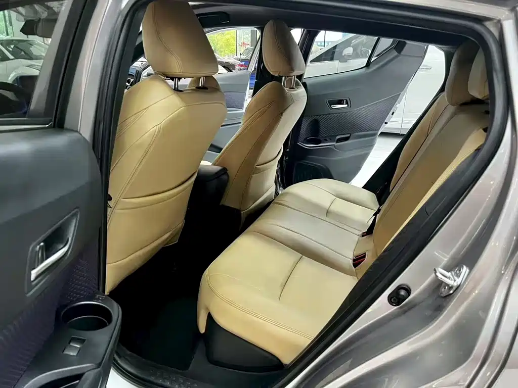 Toyota Izoa 2021