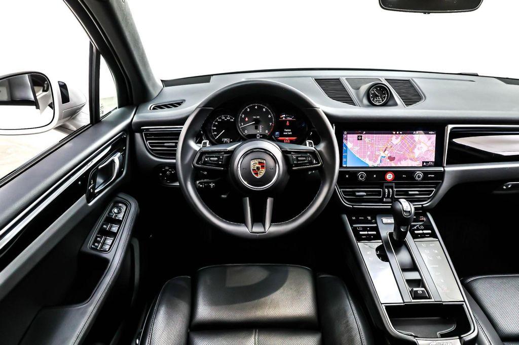 Porsche Macan 2024