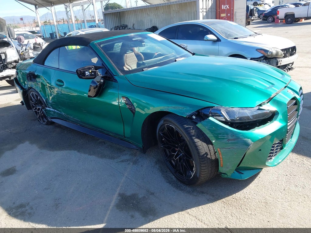 BMW M4 2025