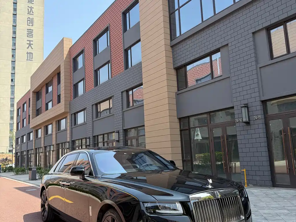 Rolls-Royce Ghost 2021