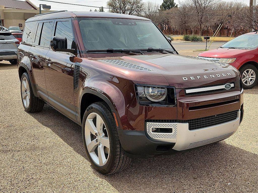 Land Rover Defender 2023