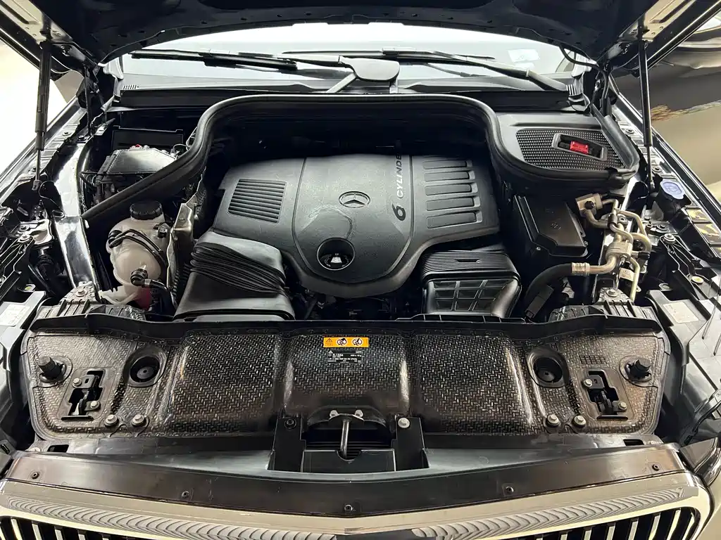 Mercedes-Benz GLS 2023