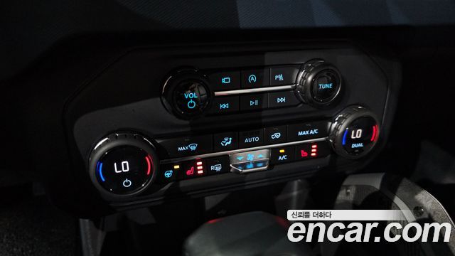 Ford Bronco 2024