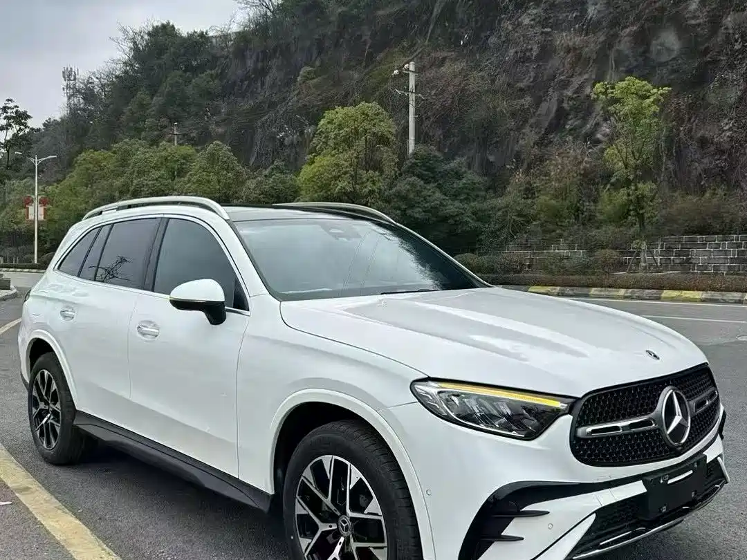 Mercedes-Benz GLC 2024