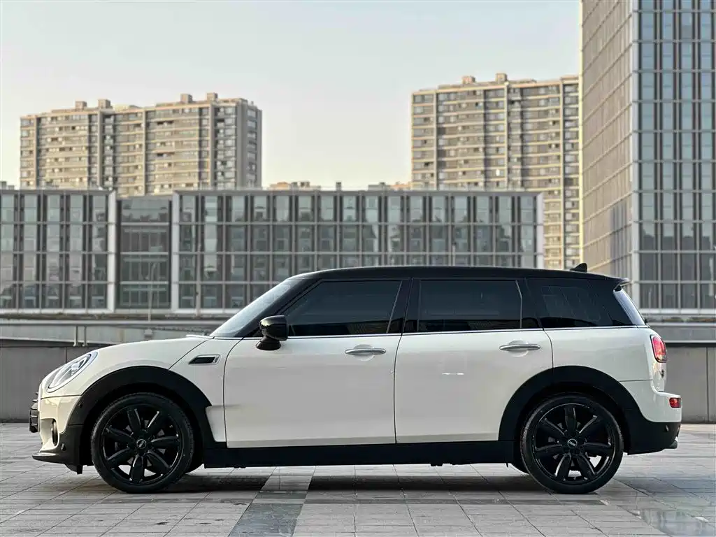 Mini Clubman 2021