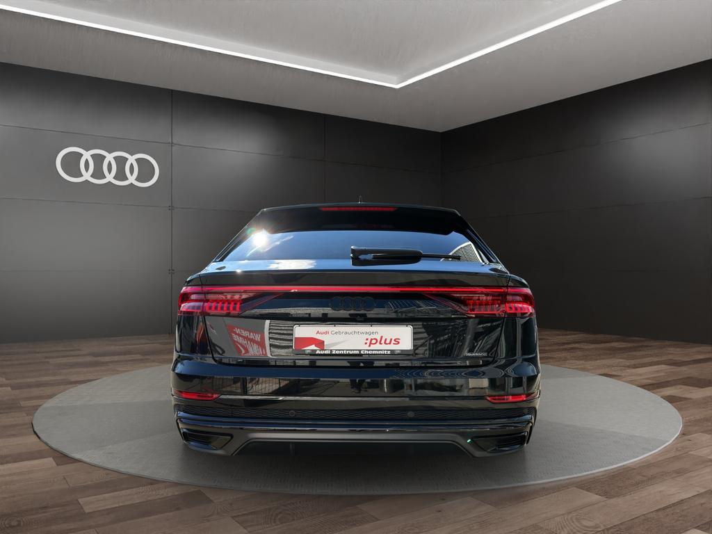 Audi Q8 2022