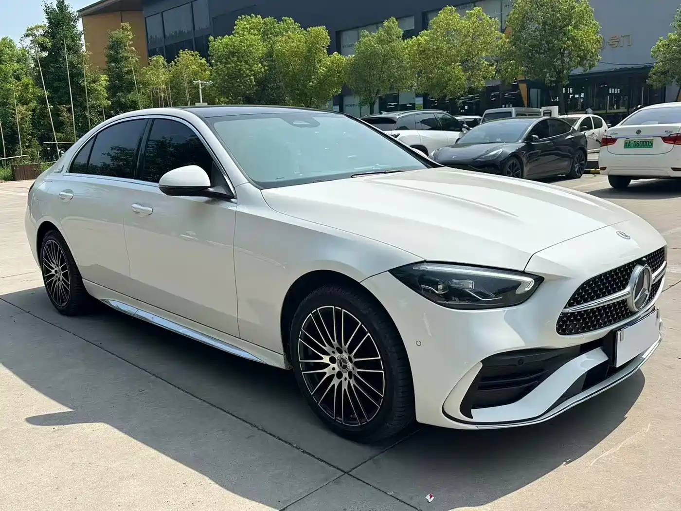 Mercedes-Benz C-Класс 2024