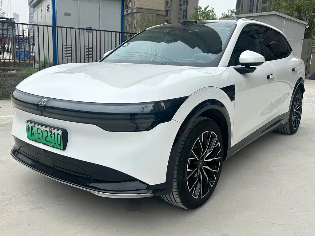 Zeekr 7X 2025